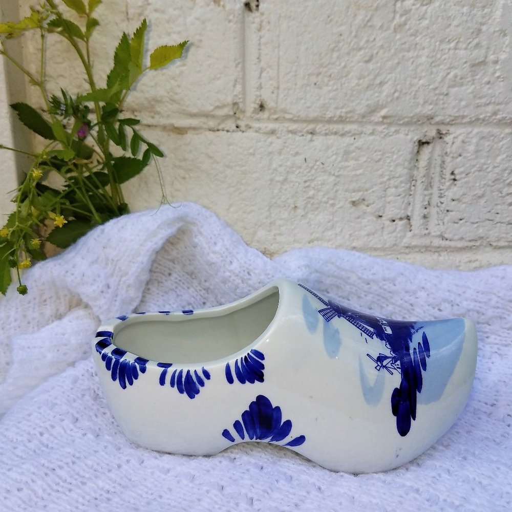 $5 SALE * Delfts Blauw Holland vintage ashtray SHOE CLOG Elesva Amsterdam